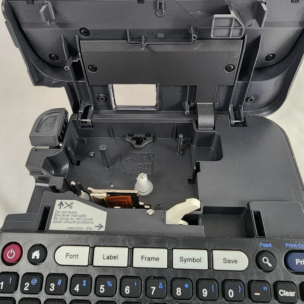 Brother Printer PTD450 PC Connectible Label Maker - Black - Picture 3 of 9